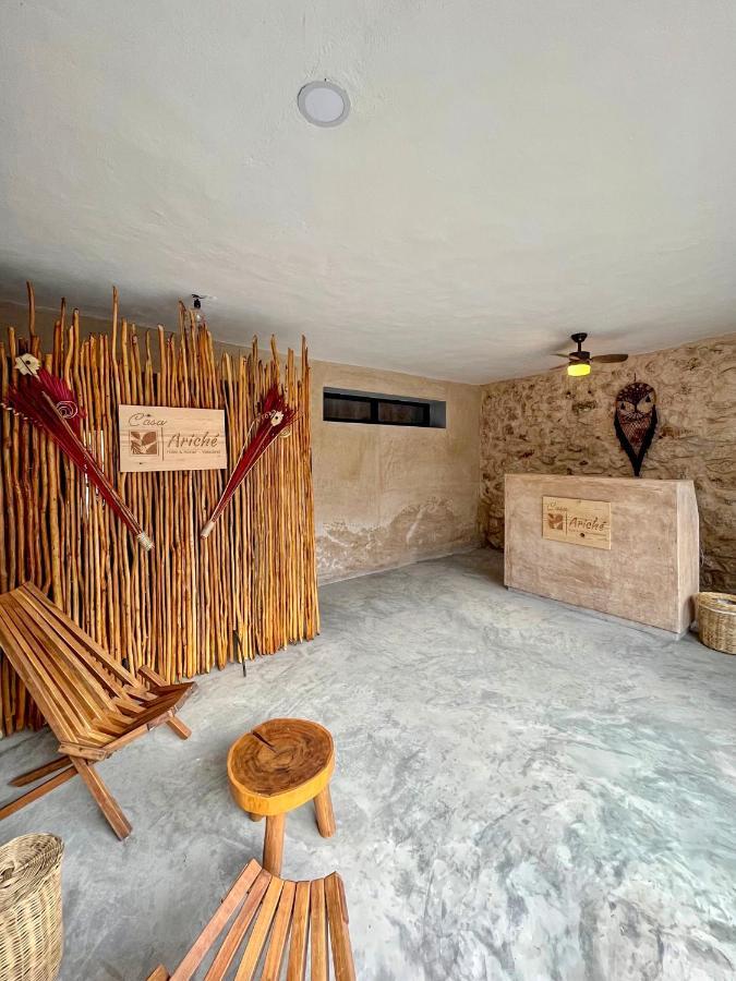 Ariche Valladolid Hotel & Hostal Екстериор снимка