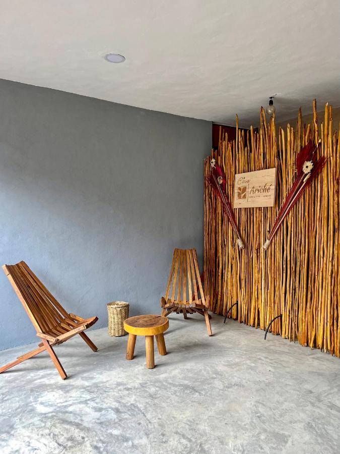 Ariche Valladolid Hotel & Hostal Екстериор снимка