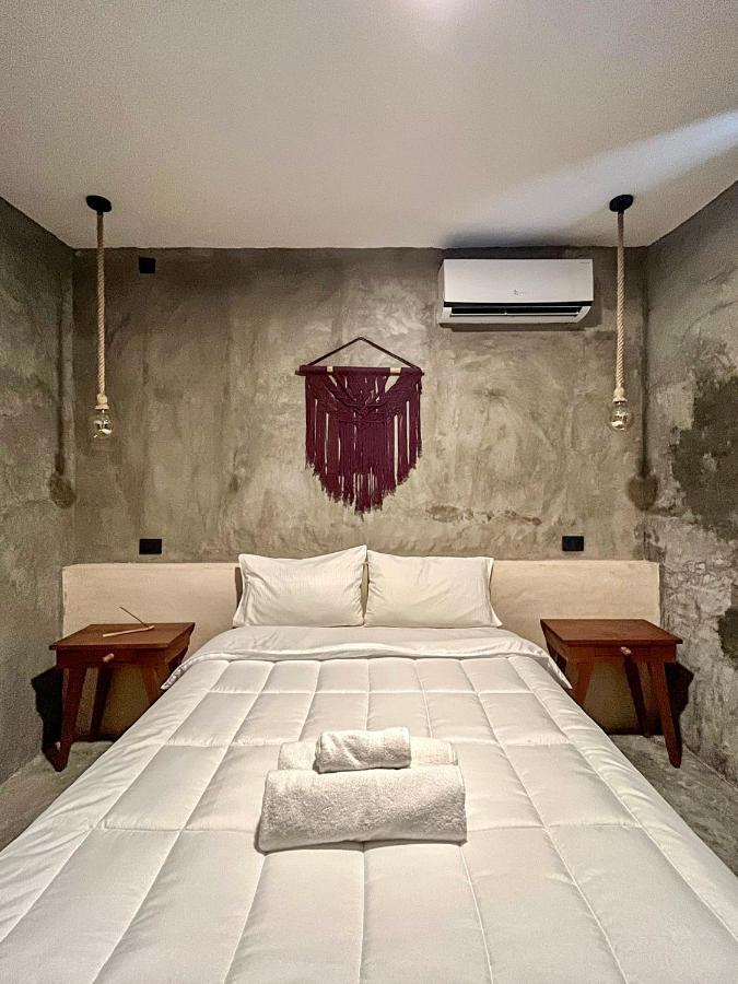 Ariche Valladolid Hotel & Hostal Екстериор снимка
