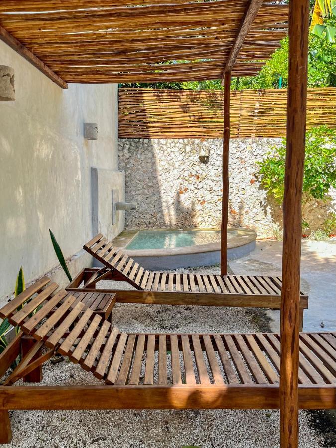 Ariche Valladolid Hotel & Hostal Екстериор снимка