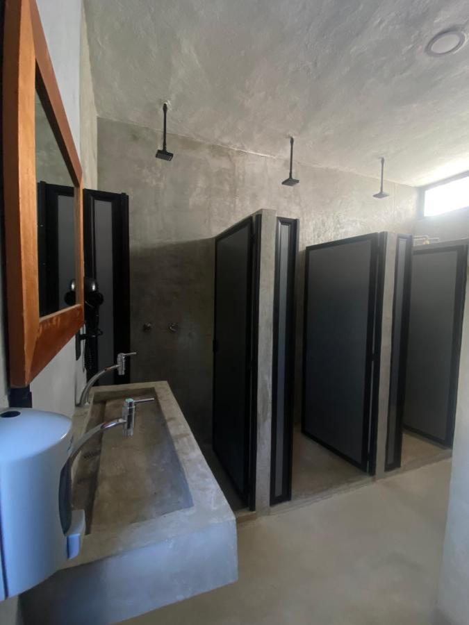 Ariche Valladolid Hotel & Hostal Екстериор снимка